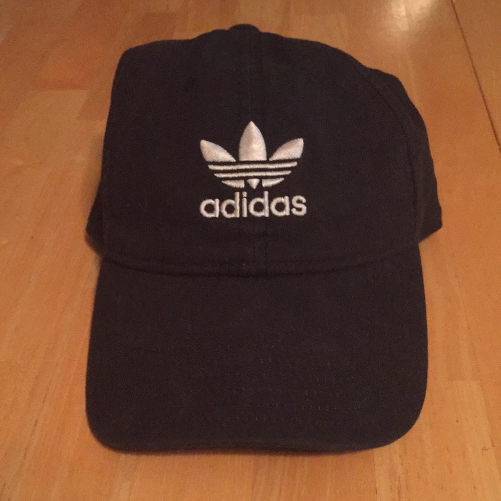 Adidas dad cap